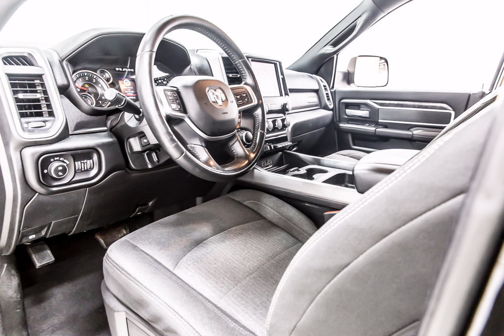 Used 2019 RAM 2500 Lone Star w/ Black Appearance Package AWD/4WD image 29