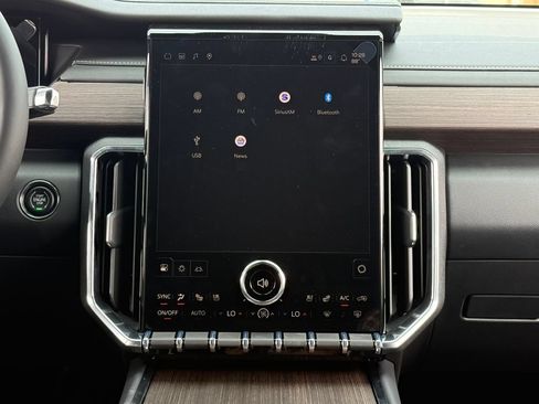 New 2026 GMC Acadia Denali AWD/4WD image 30