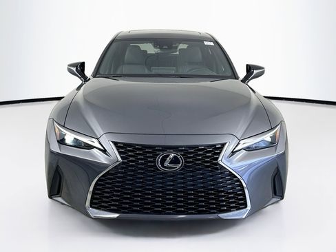 Used 2023 Lexus IS 300 image 2
