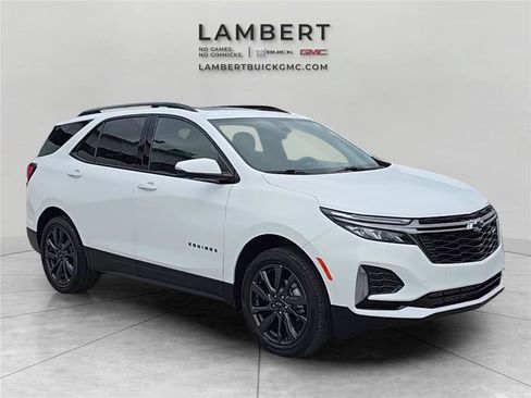 Used 2022 Chevrolet Equinox RS w/ RS Leather Package AWD/4WD image 7