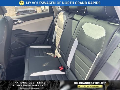 New 2026 Volkswagen Taos SEL AWD/4WD image 18