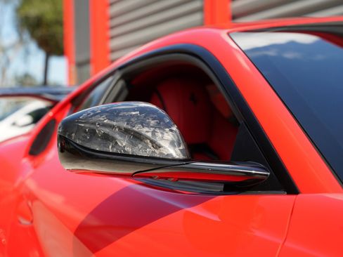 Used 2019 Ferrari 812 Superfast image 20