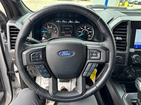 Used 2020 Ford F150 XLT w/ Equipment Group 302A Luxury AWD/4WD image 32