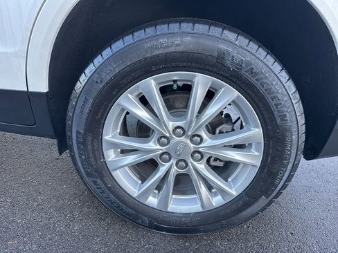 Used 2023 Cadillac XT5 Luxury w/ LPO, Floor Liner Package image 32