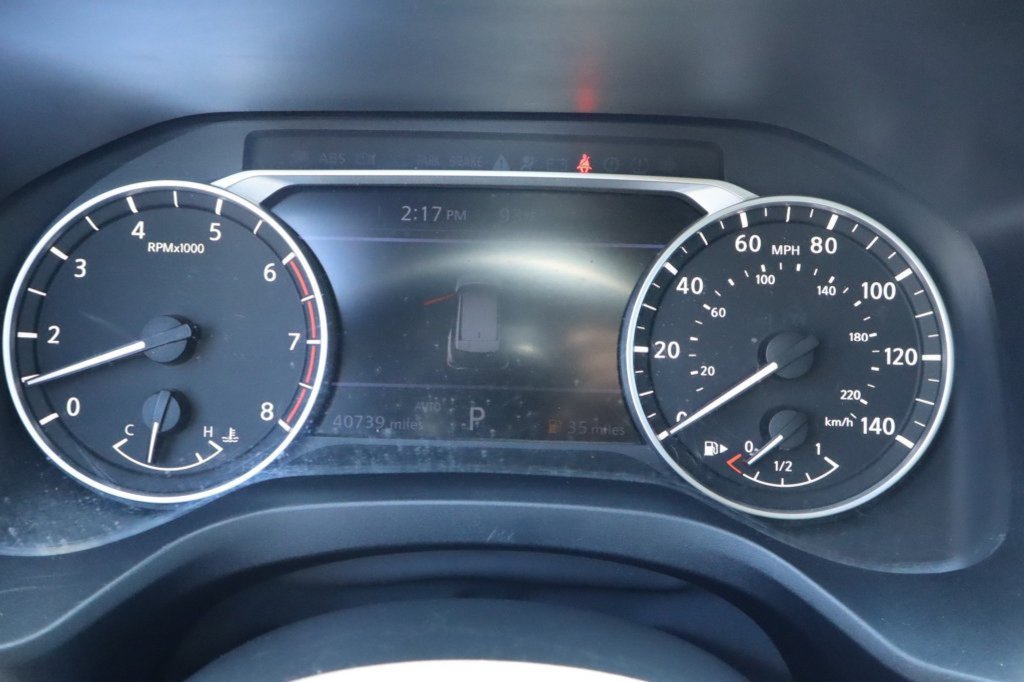 Used 2022 Nissan Rogue SV AWD/4WD image 22
