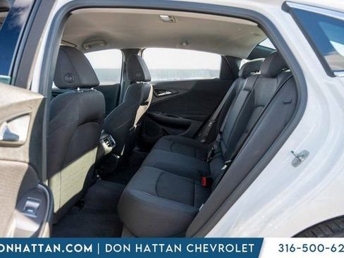 Used 2023 Chevrolet Malibu LT image 19