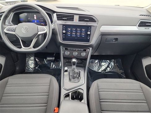 Certified 2024 Volkswagen Tiguan S image 18