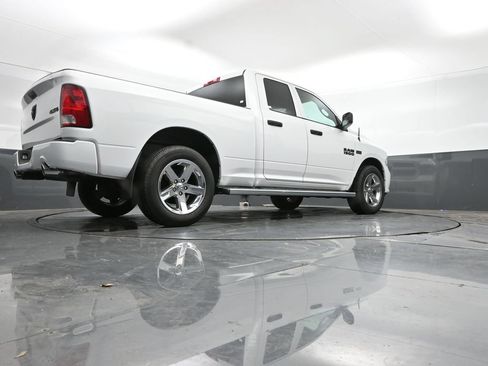Used 2016 RAM 1500 Express AWD/4WD image 39