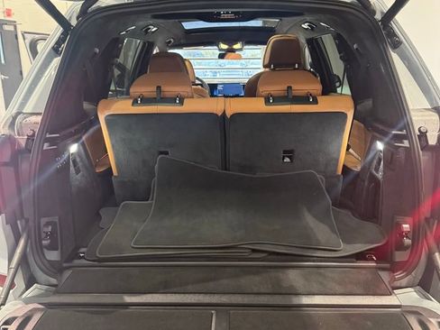Used 2026 BMW X7 xDrive40i w/ M Sport Package AWD/4WD image 24