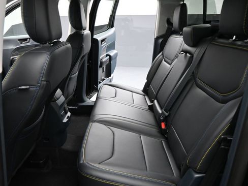 New 2026 Ford Maverick Lobo image 19