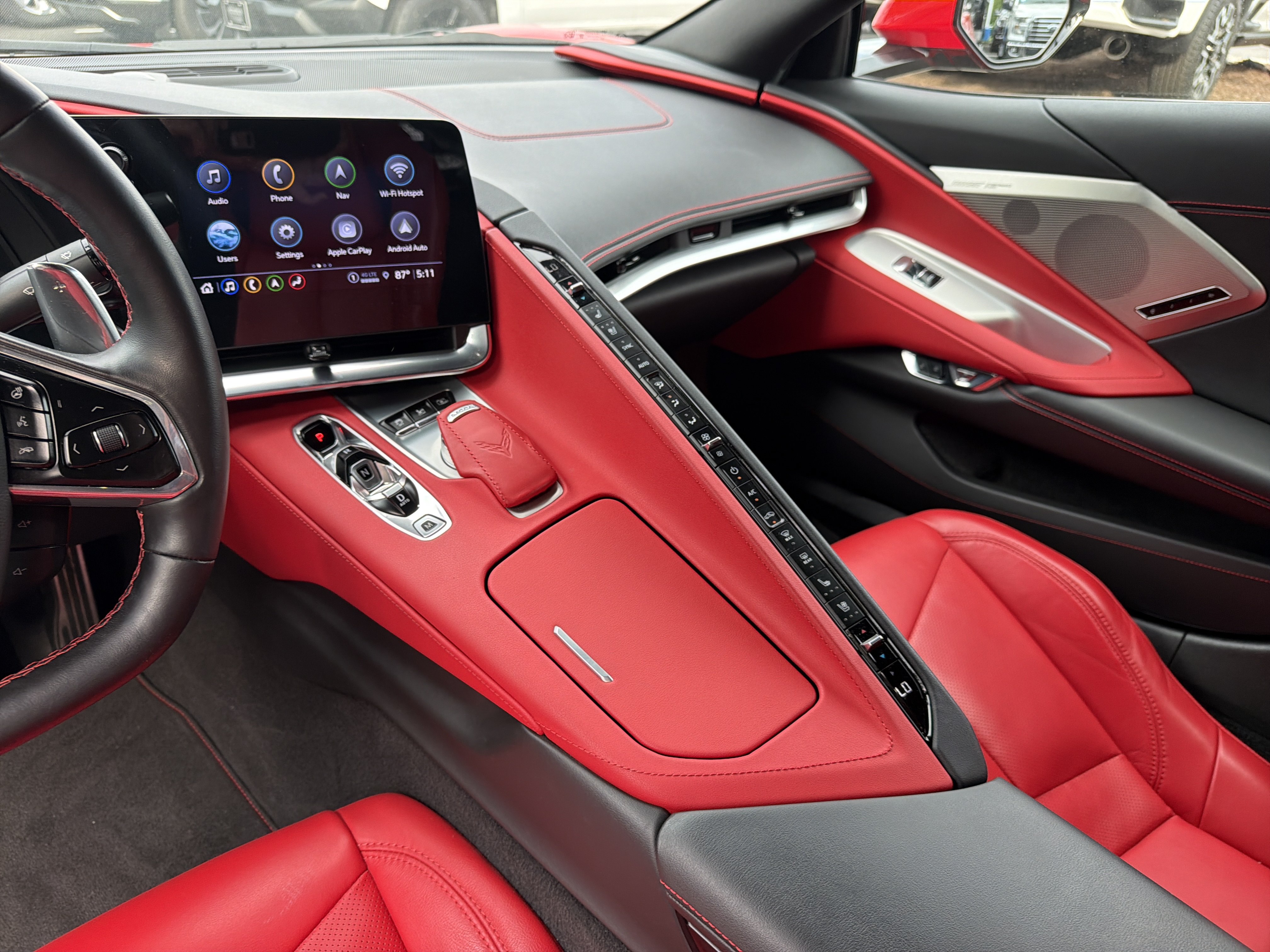 Used 2021 Chevrolet Corvette Stingray Preferred Cpe w/ Z51 Performance Package RWD image 31