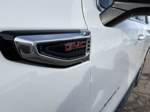 Used 2025 GMC Yukon Denali image 10