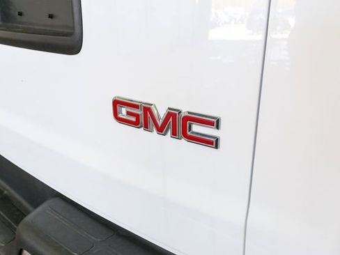 Used 2024 GMC Savana 2500 w/ Driver Convenience Package RWD image 10