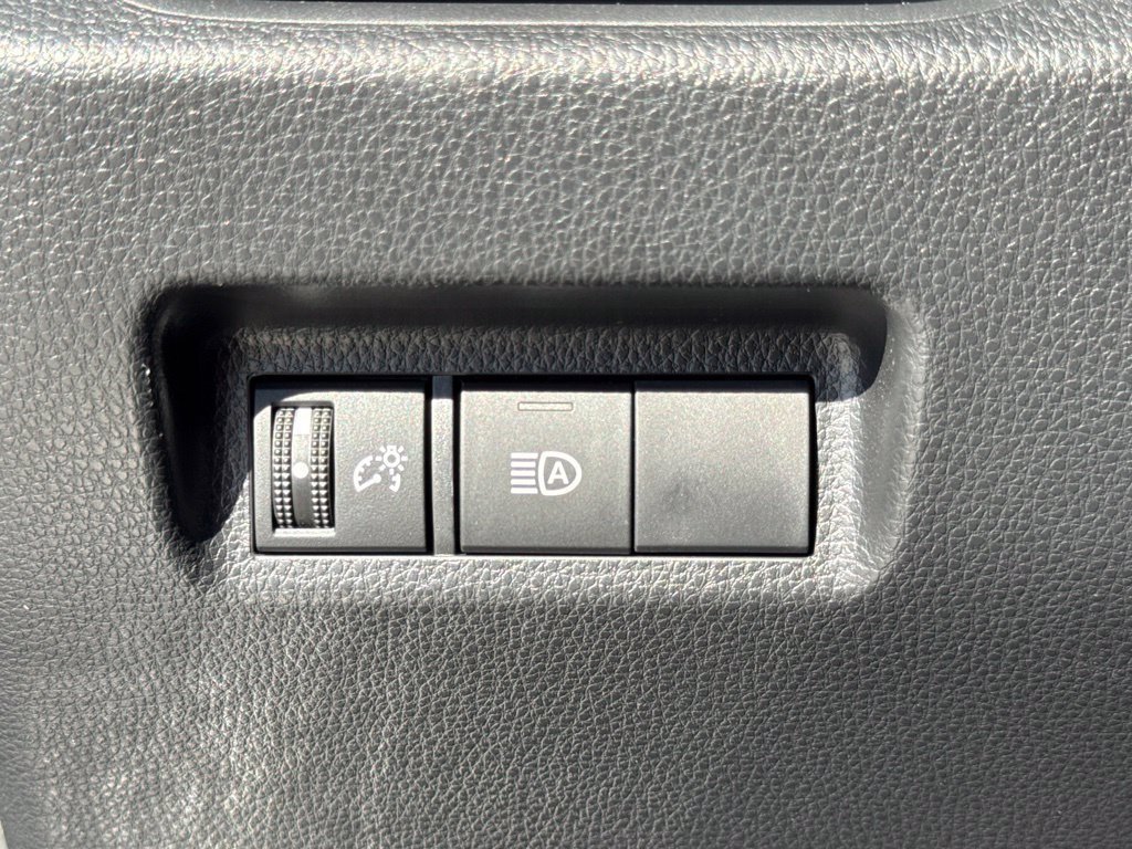 Certified 2025 Toyota RAV4 LE FWD image 26