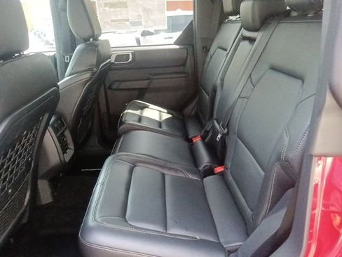 New 2025 Ford Bronco Badlands w/ Sasquatch Package image 28