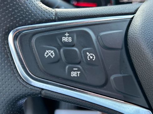 Used 2021 Chevrolet Malibu LT image 29