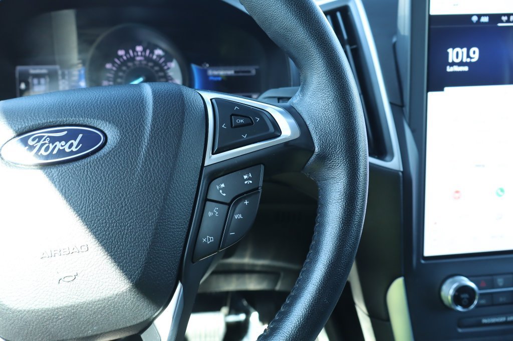 Used 2023 Ford Edge SEL w/ Sport Appearance Package AWD/4WD image 24