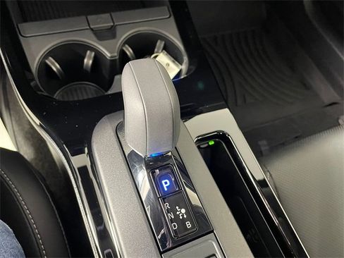 Used 2025 Toyota Prius Limited w/ Limited Premium Package image 10