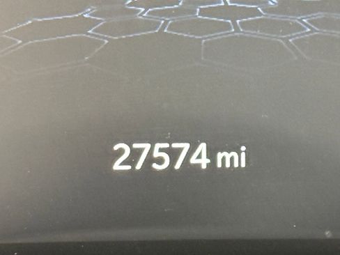 Used 2025 Jeep Compass Limited image 35