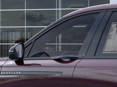 New 2025 Lincoln Nautilus Premier w/ Jet Appearance Package image 20