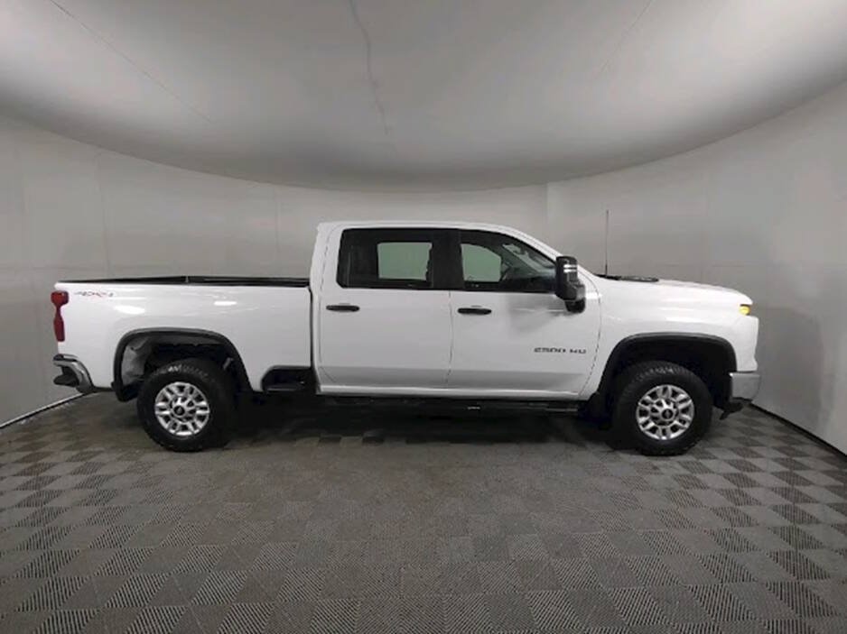 Used 2024 Chevrolet Silverado 2500 W/T w/ WT Fleet Convenience Package AWD/4WD image 10