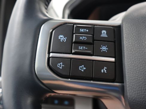 Used 2024 Ford F350 Limited w/ FX4 Off-Road Package AWD/4WD image 16