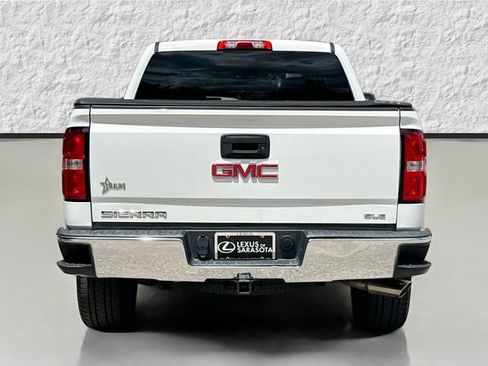 Used 2018 GMC Sierra 1500 SLE w/ SLE Value Package RWD image 4