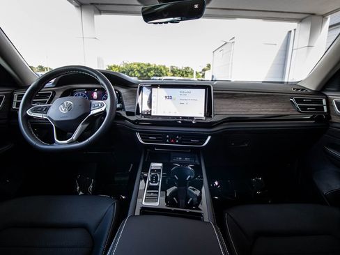 New 2026 Volkswagen Atlas SEL AWD/4WD image 33