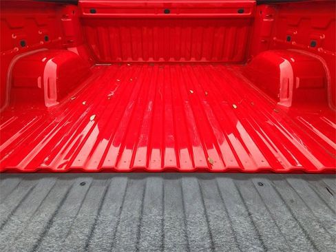 Used 2022 Chevrolet Silverado 1500 Custom image 32