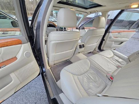 Used 2004 Lexus LS 430 image 32