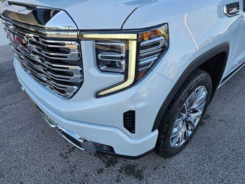 New 2026 GMC Sierra 1500 Denali AWD/4WD image 16