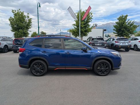 Used 2023 Subaru Forester Sport w/ Popular Package #3 AWD/4WD image 2