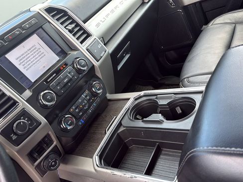 Used 2020 Ford F250 Lariat AWD/4WD image 19