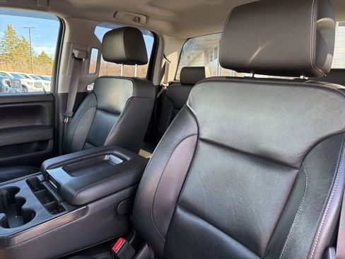 Used 2017 Chevrolet Silverado 1500 LT w/ All Star Edition image 17