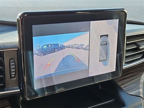 Used 2020 Ford Explorer Limited w/ Class III Trailer Tow Package image 21