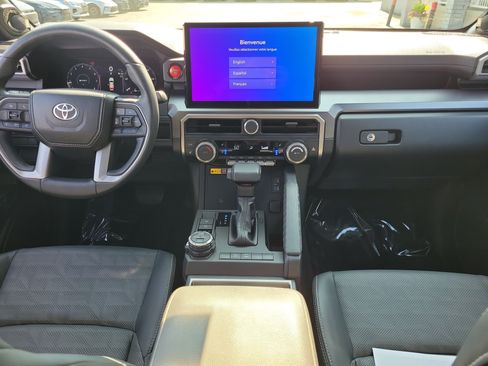 Used 2026 Toyota 4Runner TRD Off-Road Premium AWD/4WD image 9