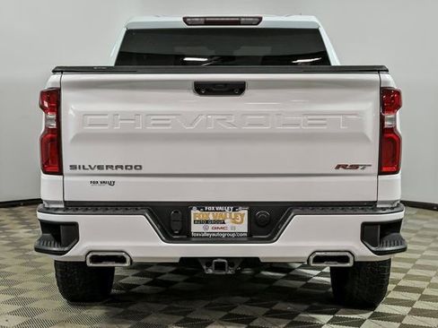 Used 2023 Chevrolet Silverado 1500 RST w/ Z71 Off-Road Package AWD/4WD image 6