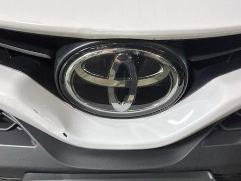 Used 2024 Toyota Camry SE FWD image 8