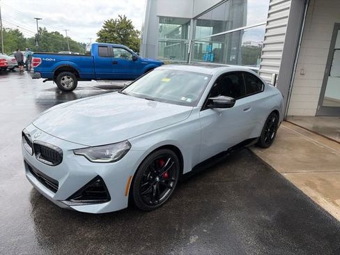 Used 2024 BMW M240i Coupe RWD image 2