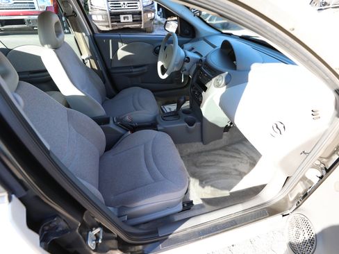 Used 2003 Saturn ION Level 1 image 10