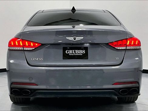 Used 2015 Hyundai Genesis 5.0 w/ Option Group 05 image 6