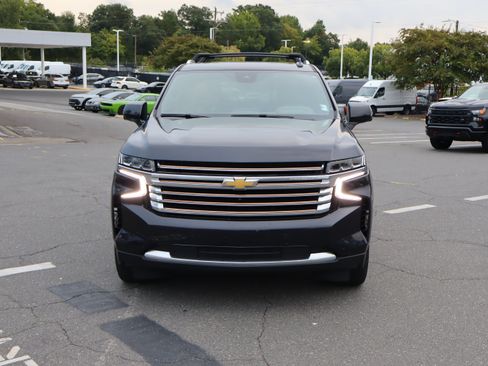Used 2023 Chevrolet Tahoe High Country w/ Premium Package 2 AWD/4WD image 15
