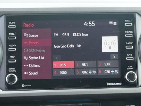 Used 2021 Toyota Tacoma TRD Sport w/ Technology Package RWD image 30