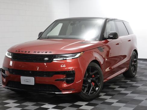 Certified 2025 Land Rover Range Rover Sport Dynamic SE AWD/4WD image 1