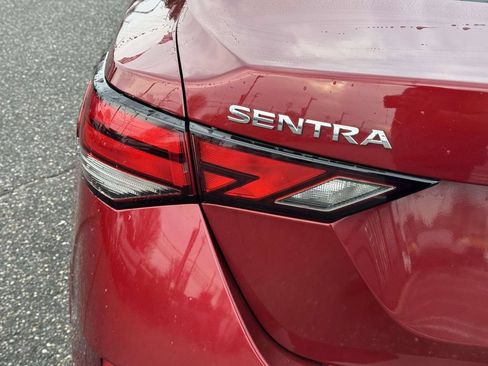 Used 2023 Nissan Sentra SV FWD image 9