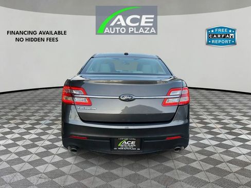 Used 2018 Ford Taurus SE image 6