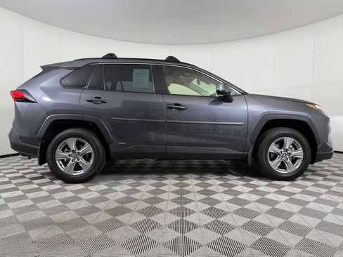 Certified 2025 Toyota RAV4 XLE w/ Convenience Package image 7