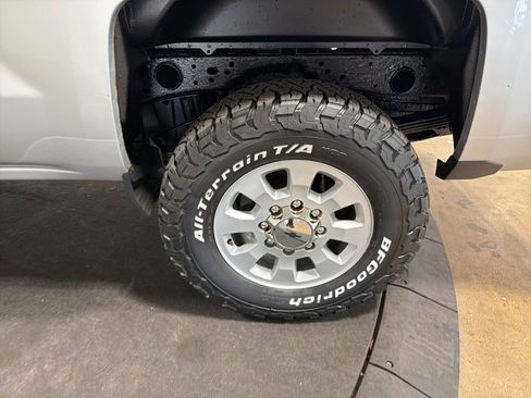 Used 2017 Chevrolet Silverado 2500 W/T w/ WT Fleet Convenience Package AWD/4WD image 31