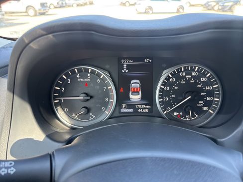 Used 2024 INFINITI Q50 Luxe w/ Cargo Package image 7