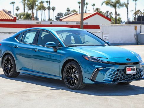 New 2026 Toyota Camry XSE FWD image 4